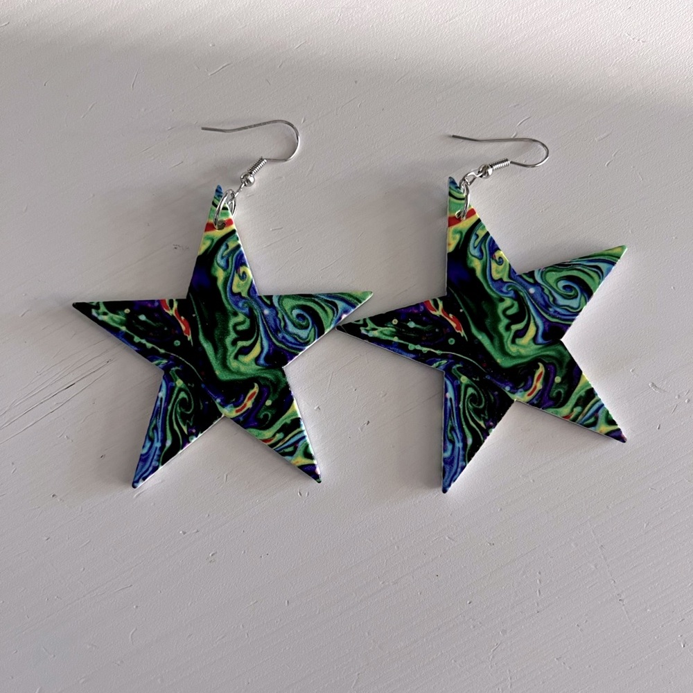 Star wood colorful swirl earrings